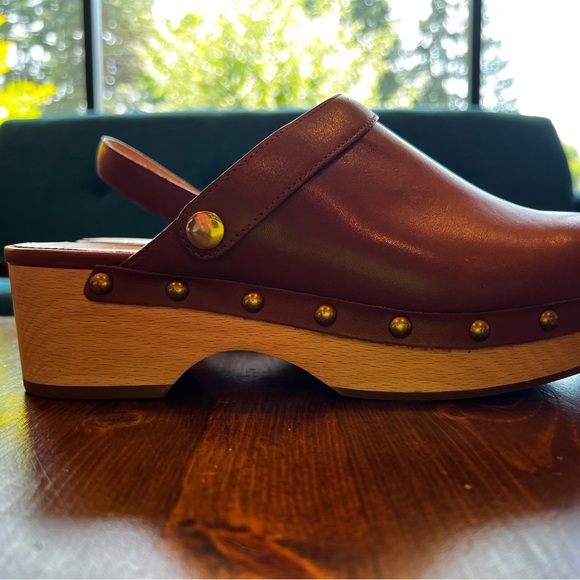 J. Crew Brown Leather Clogs - Picture 7 of 9